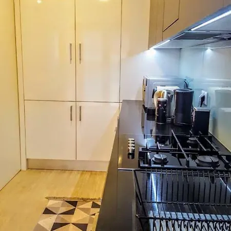 Jose Estevao Apartment